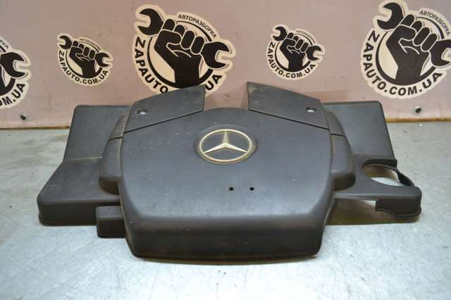 Кришка двигуна декоративна 1130100367 MERCEDES