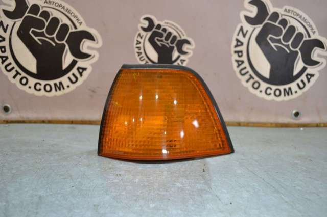 Поворотник лівий 1387043 BMW