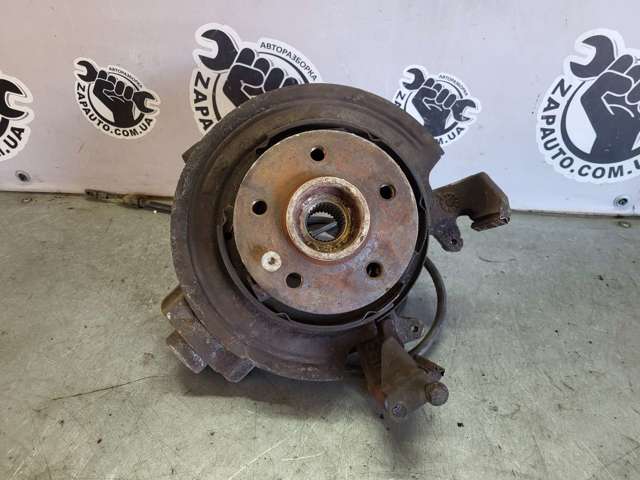 Цапфа права 1633500208 MERCEDES