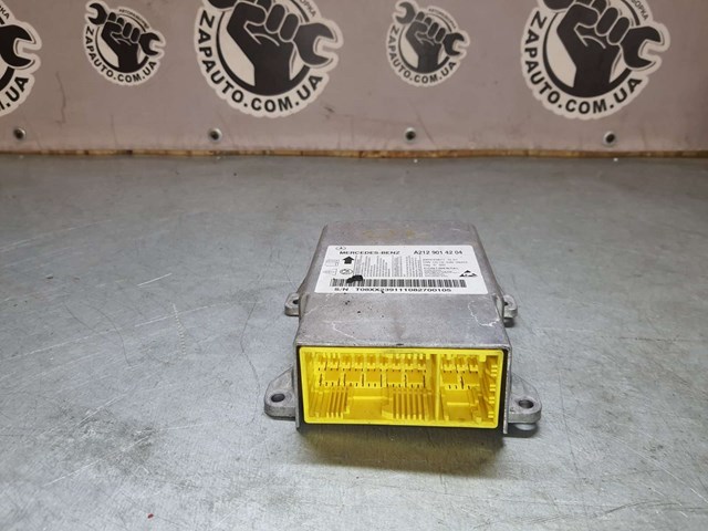 Блок управління airbag 2129014204 MERCEDES
