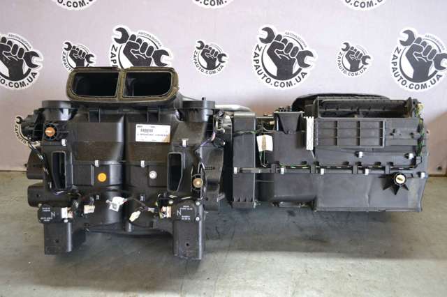 Корпус печі в зборі 2208300662 MERCEDES