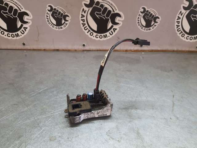 Реле обігрівача 2308210251 MERCEDES