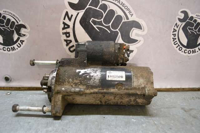 Стартер navara d40