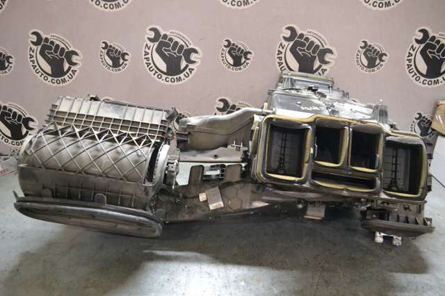 Піч в зборі 2518340161 MERCEDES