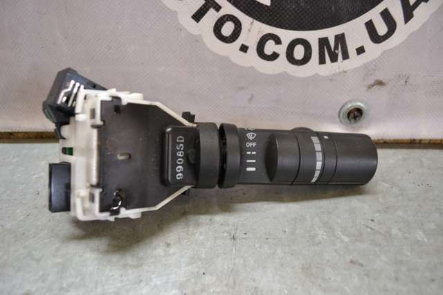 Перемикач підрульовий, правий 25260EA001 NISSAN