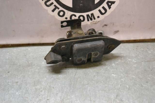Замок задніх дверей 55136742AC CHRYSLER