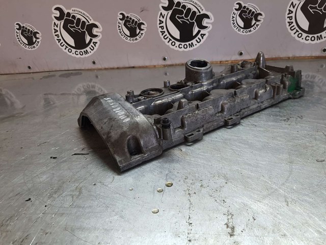 Кришка двигуна 6110160805 MERCEDES