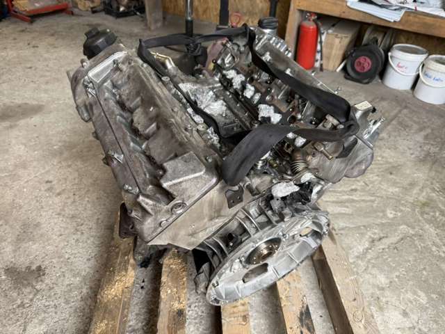 Двигун у зборі 628963 MERCEDES