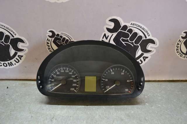 Панель приладів 6399006000 MERCEDES