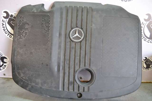 Кришка двигуна декоративна 6510101467 MERCEDES