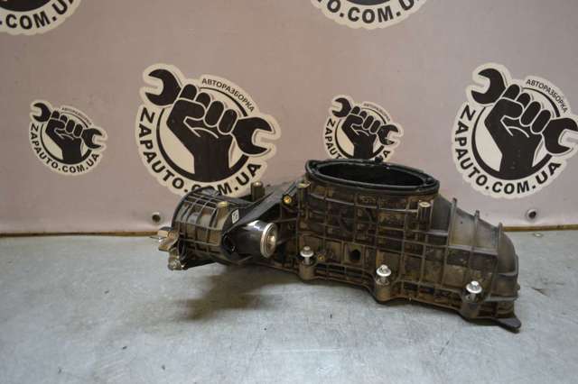 Колектор впускний 6510905737 MERCEDES