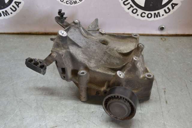 Кронштейн компресора кондиціонера 6512340339 MERCEDES