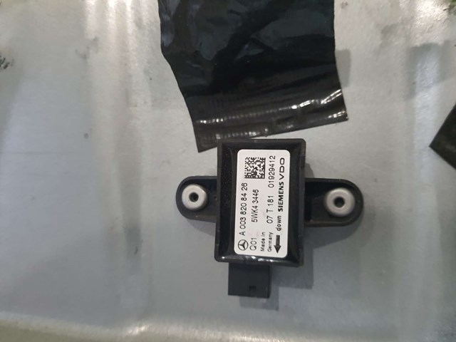 Датчик подушки безпеки A0038208426 MERCEDES