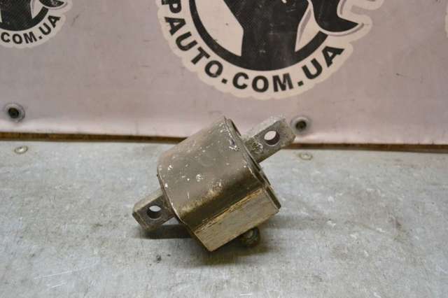 Подушка коробки передач A2122400418 MERCEDES