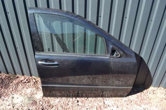Дверка передня права A2207200205 MERCEDES