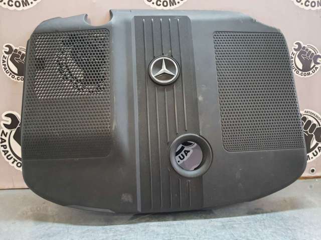 Кришка двигуна декоративна A6510102167 MERCEDES