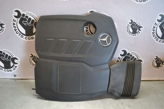 Кришка двигуна декоративна A6540101703 MERCEDES