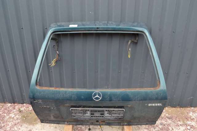 Задня ляда BAGAZH124T MERCEDES
