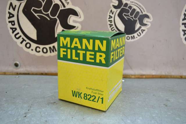 Фільтр тонкого очищення палива WK8221 MANN