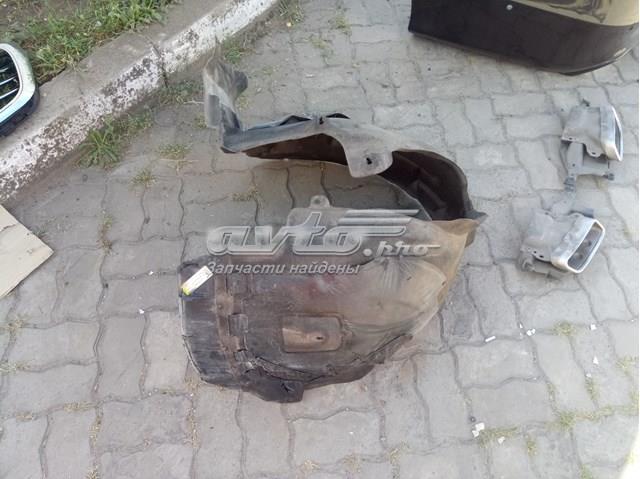 Підкрилок передній лівий 2226905000 MERCEDES