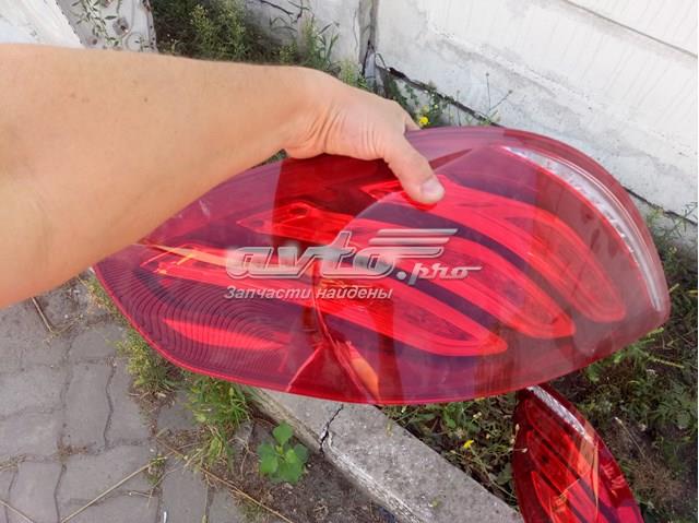 Задній правий стоп 2229065701 MERCEDES