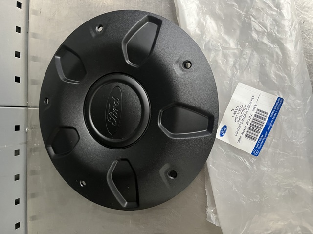 Ковпаки на колеса 1763878 FORD