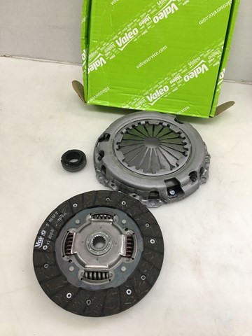 Комплект зчеплення (3 частини) 832263 VALEO