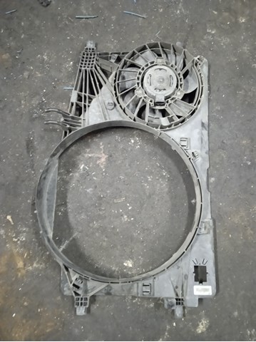 Спарка диффузор радиатора охлаждения без вентилятора 214812026R