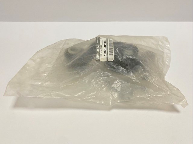 Подушка (опора) двигуна, задня права 11360JP00B NISSAN