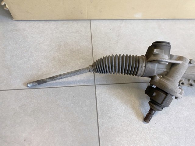 Кермова рейка 4425042210 TOYOTA