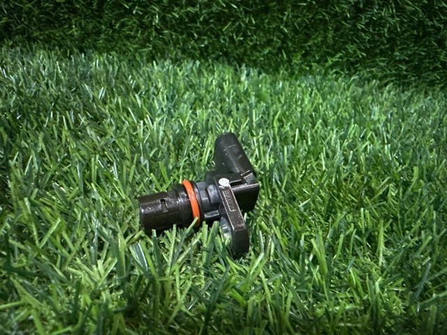 Датчик положення распредвалу 04C907601L VAG