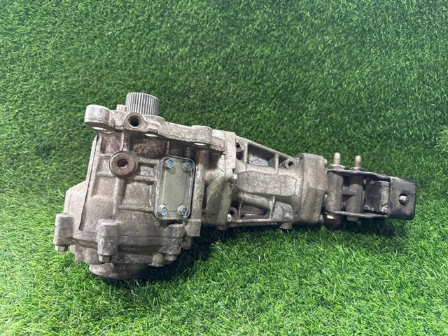 Раздатка (коробка роздавальна) 05273456AB CHRYSLER