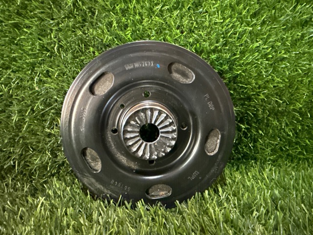 Демпфер колінвалу Ауді Ку 3