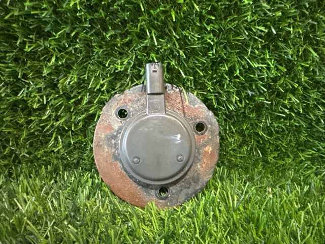 Клапан електромагнітний положення (фаз) розподільного валу 06J109259C VAG