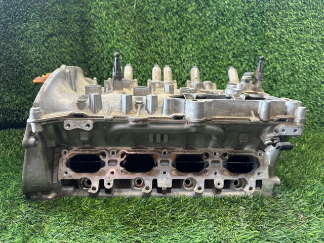 Головка блока циліндрів (ГБЦ) 06K103264 VAG