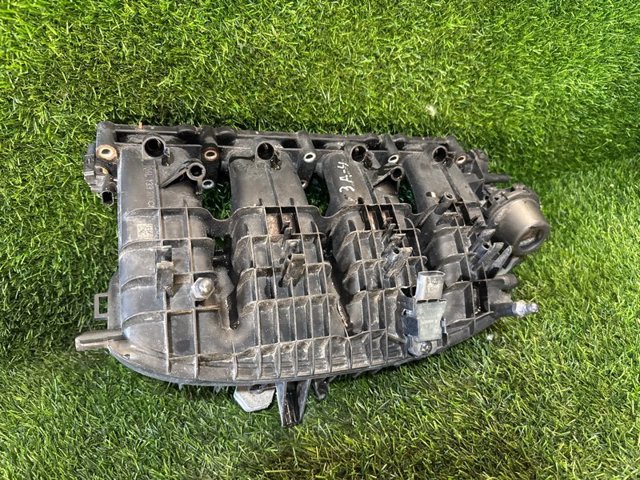 Колектор впускний 06L133201CM VAG