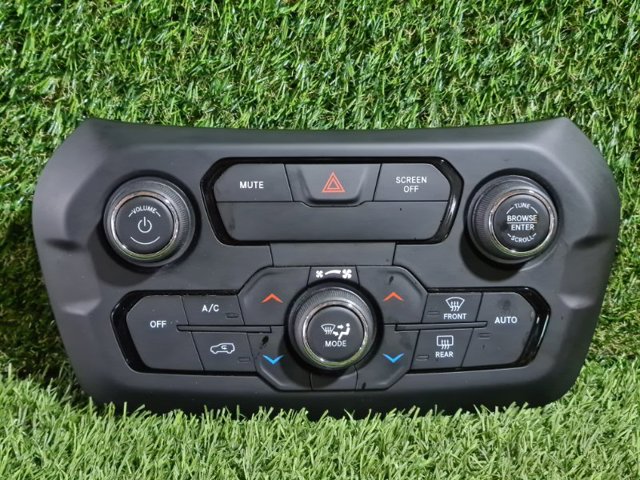 Апаратура регулювання контролю кондиціонування повітря 07356941380 CHRYSLER