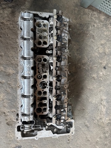 ГБЦ  двигуна 11127624429 BMW