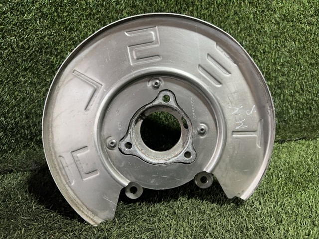 Цапфа поворотного кулака 118841600F TESLA