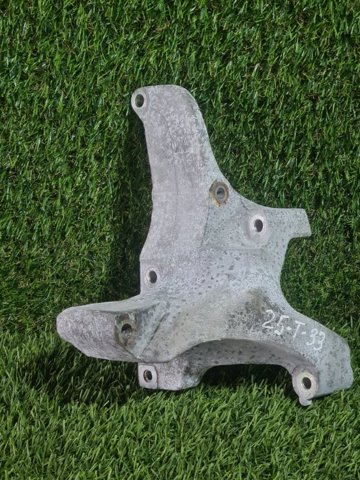 Кронштейн кріплення генератора 119106RC2A NISSAN