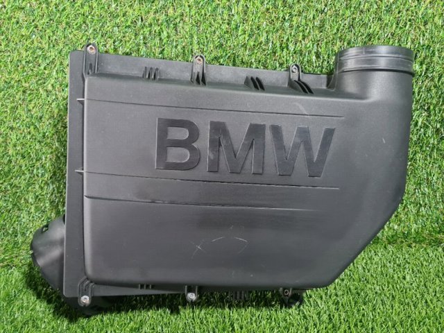 Коробка фільтра 13717583725 BMW