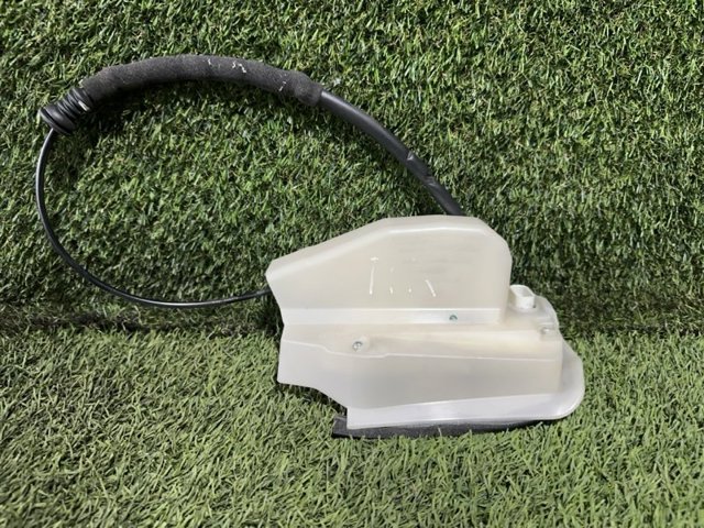 Замок водійських дверей 150067200A TESLA