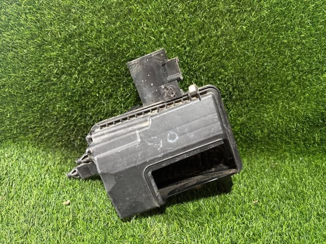 Корпус повітряного фільтра 165004CL2A NISSAN