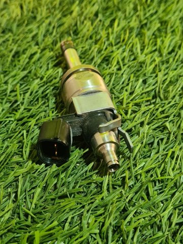 Форсунка інжектора 166006CA0B NISSAN