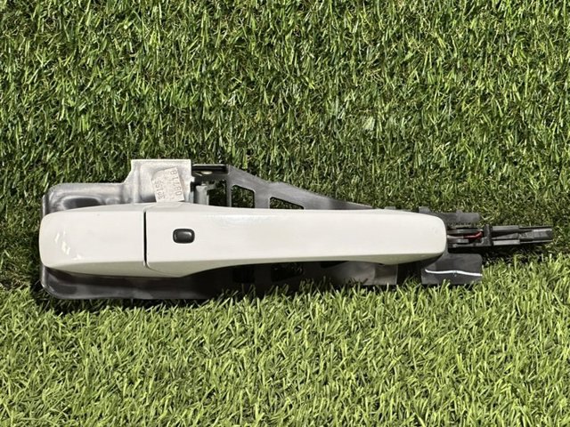 Ручка передніх дверей зовнішня, права 1QA18GW7AJ CHRYSLER