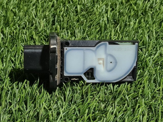 Датчик повітря на впуску 22680BV80B NISSAN