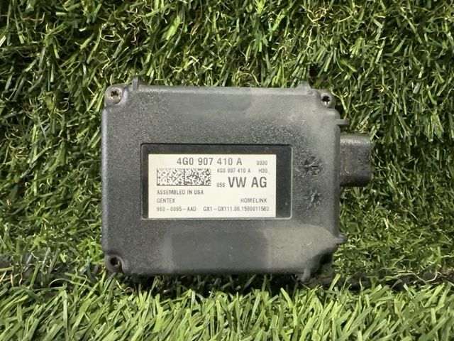 Блок управління системою відкривання воріт гаража 4G0907410A VAG