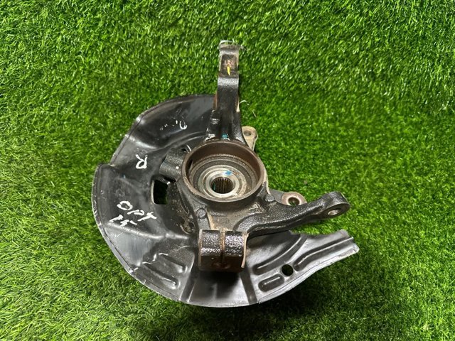 Цапфа поворотна права 517163S110 HYUNDAI