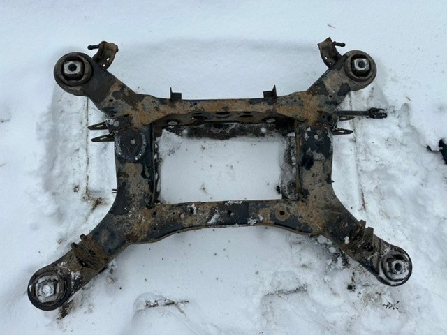 Балка задньої підвіски, підрамник 52124640AK CHRYSLER