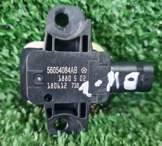 Датчик AIRBAG передній 56054084AB CHRYSLER